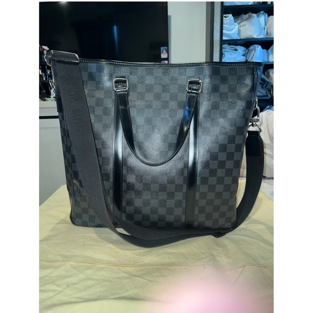 Louis Vuitton Tadao men’s bag - Picture 6 of 8